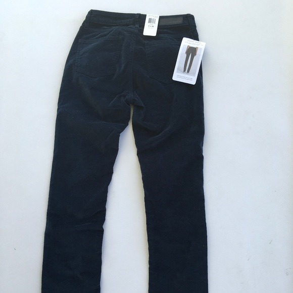 [Calvin Klein Jeans] Navy Corduroy Skinny Pant - Picture 5 of 7